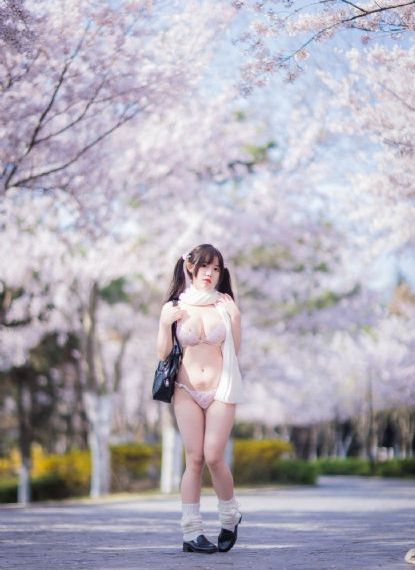 樱花视频在线播放